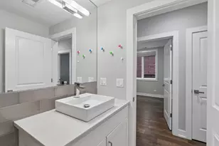 6157 N Kenmore Ave, Chicago, IL 60660 - Photo 19