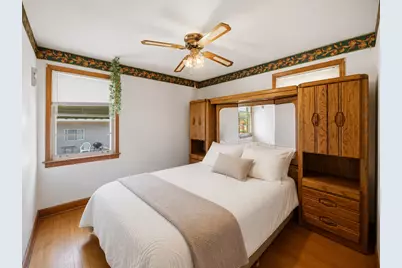 624 Marshall Avenue, Bellwood, IL 60104 - Photo 9
