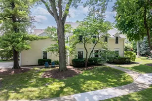 2307 Catherine St, Northbrook, IL 60062 - Photo 29