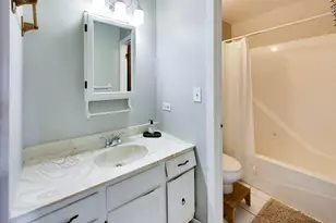 1312 Kenneth Cir, Elgin, IL 60120 - Photo 13