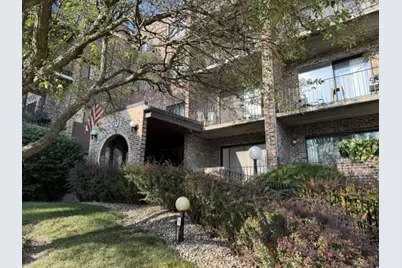 601 W Huntington Commons Road #302, Mount Prospect, IL 60056 - Photo 1