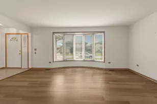9147 Boardwalk Terrace, Orland Hills, IL 60487 - Photo 3