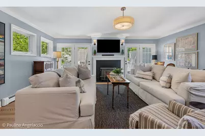 318 W Lake Street, Barrington, IL 60010 - Photo 13