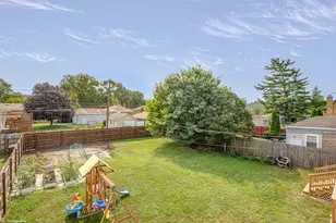 9619 S Albany Ave, Evergreen Park, IL 60805 - Photo 19