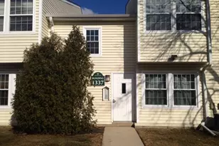 1337 E Wyndham Cir, Palatine, IL 60074 - Photo 1