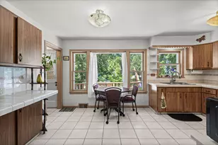 321 Bloomingdale Rd, Itasca, IL 60143 - Photo 9