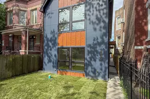 6852 S Langley Ave, Chicago, IL 60637 - Photo 1