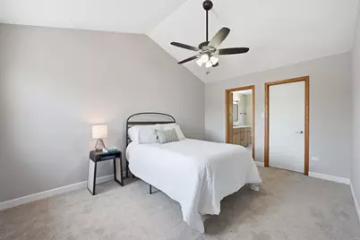 11304 Brook Crossing Court, Orland Park, IL 60467 - Photo 17