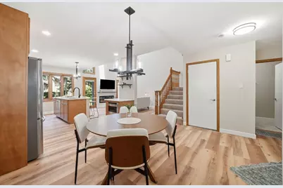 11304 Brook Crossing Court, Orland Park, IL 60467 - Photo 5