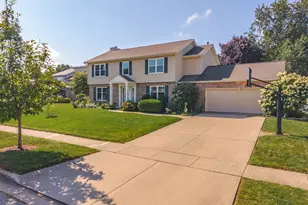 3205 Dorset Ct, Bloomington, IL 61704 - Photo 3