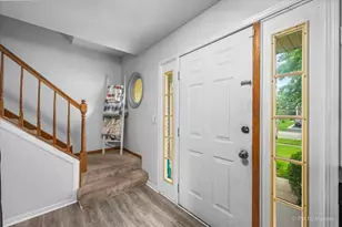 1441 Loch Lomond Dr, Crystal Lake, IL 60014 - Photo 17