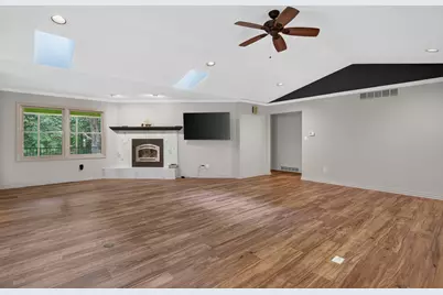 2519 Reynolds Manor Drive #2519, Ottawa, IL 61350 - Photo 13