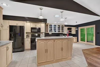 2519 Reynolds Manor Drive #2519, Ottawa, IL 61350 - Photo 9