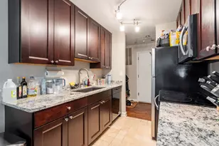 5800 Oakwood Dr, Lisle, IL 60532 - Photo 1