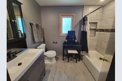 425 S Arlington Heights Road, Elk Grove Village, IL 60007 - Photo 19