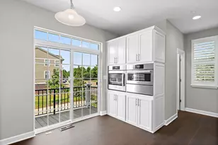 3 Margaret Ct, Schaumburg, IL 60194 - Photo 11