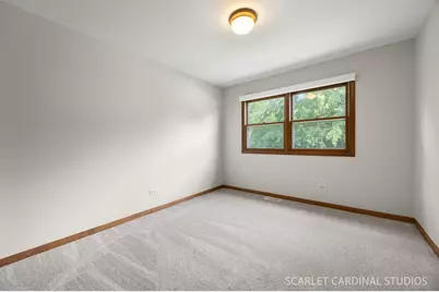 526 E Highland Avenue, Villa Park, IL 60181 - Photo 11