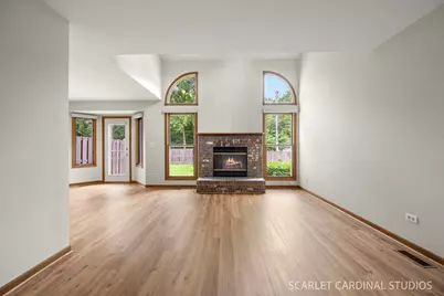 526 E Highland Avenue, Villa Park, IL 60181 - Photo 3