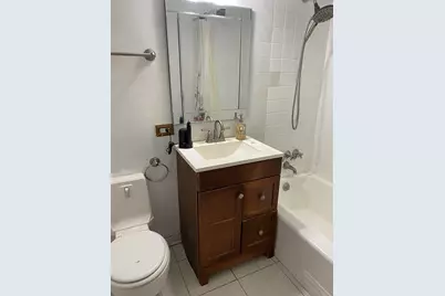 5050 S East End Avenue #2A, Chicago, IL 60615 - Photo 9