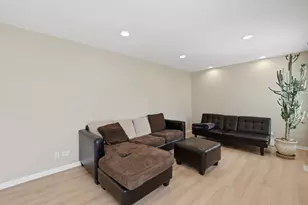 2636 Jenna Cir, Montgomery, IL 60538 - Photo 11