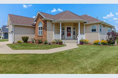 1801 Squires Landing, Rochelle, IL 61068 - Photo 1