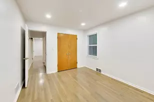 5142 Jarlath Ave, Skokie, IL 60077 - Photo 17