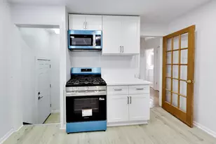 5142 Jarlath Ave, Skokie, IL 60077 - Photo 11