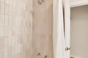 5142 Jarlath Ave, Skokie, IL 60077 - Photo 23