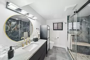5407 W Pensacola Ave, Chicago, IL 60641 - Photo 29