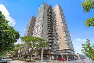 6301 N Sheridan Rd, Chicago, IL 60660 - Photo 1