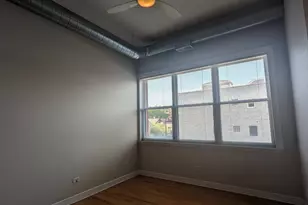 1738 W Belmont Ave, Chicago, IL 60657 - Photo 9