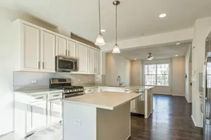 4443 Monroe Ct, Naperville, IL 60564 - Photo 3