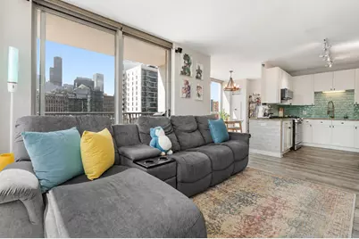 200 W Grand Avenue #1801, Chicago, IL 60654 - Photo 3