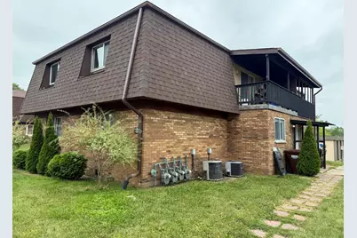 1020 9th Street #4, Harvard, IL 60033 - Photo 3