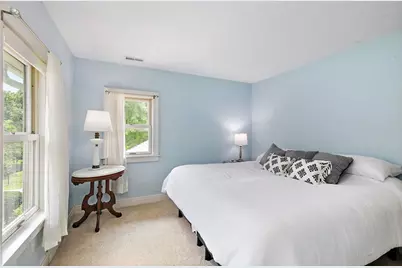 512 Barrington Avenue, East Dundee, IL 60118 - Photo 25