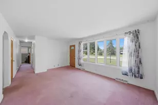 15W425 Victory Pkwy, Elmhurst, IL 60126 - Photo 5