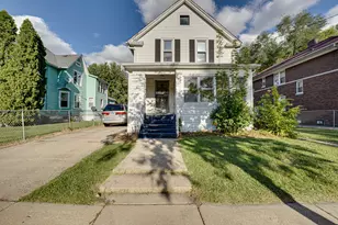 523 Grand Ave, Aurora, IL 60506 - Photo 1