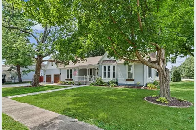 718 N Charter Street, Monticello, IL 61856 - Photo 3