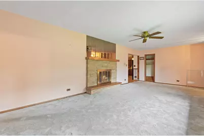 1025 Bode Road, Elgin, IL 60120 - Photo 3