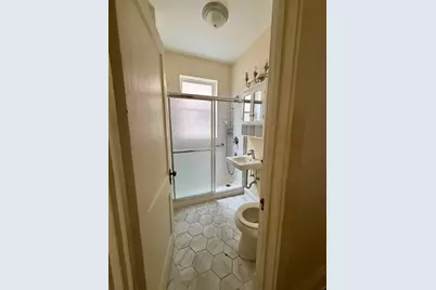 1738 W Byron Street, Chicago, IL 60613 - Photo 7