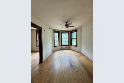 1738 W Byron Street, Chicago, IL 60613 - Photo 17