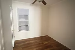 7837 S Dobson Ave, Chicago, IL 60619 - Photo 13