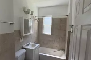 7837 S Dobson Ave, Chicago, IL 60619 - Photo 11