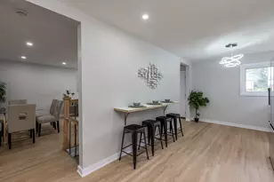8500 Lawndale Ave, Skokie, IL 60076 - Photo 13