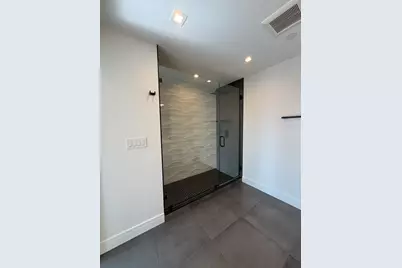 719 N Elizabeth Street #3N, Chicago, IL 60642 - Photo 31