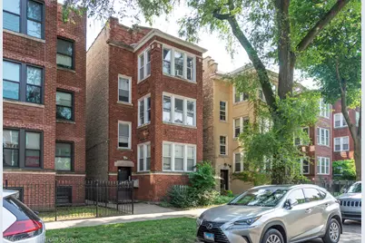 2009 W Birchwood Avenue, Chicago, IL 60645 - Photo 1