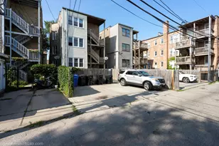 2009 W Birchwood Ave, Chicago, IL 60645 - Photo 5