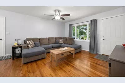 736 Carlson Street, Sycamore, IL 60178 - Photo 7