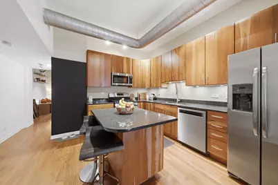 1048 W Foster Avenue #E, Chicago, IL 60640 - Photo 9