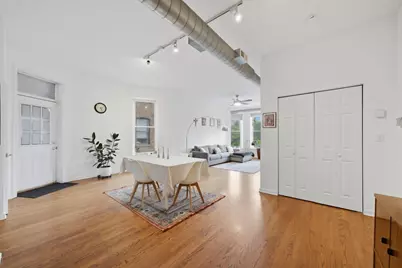 1048 W Foster Avenue #E, Chicago, IL 60640 - Photo 3